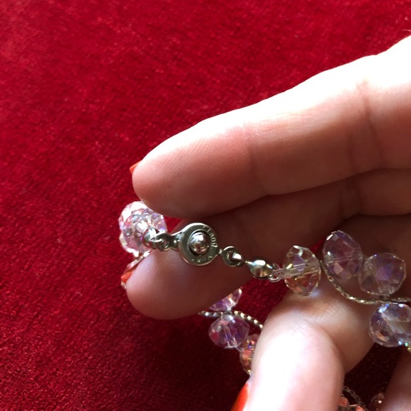 Clear crystal bead bracelet - Picture 3 of 5